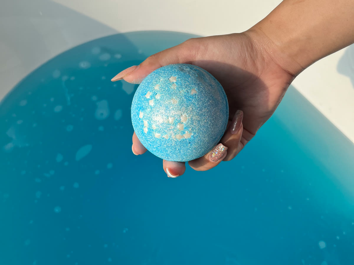 Bath bomb Maiimi untuk kulit sensitif
